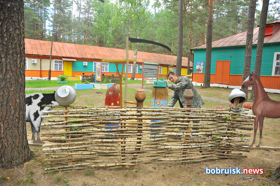 Под Бобруйском закрывается еще один загородный оздоровительный лагерь