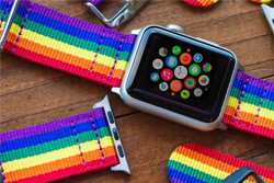 Москвич подал в суд на Apple за «доведение до гомосексуализма»