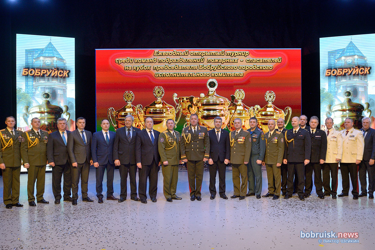 В Бобруйске открылся традиционный турнир среди пожарных-спасателей. Фоторепортаж