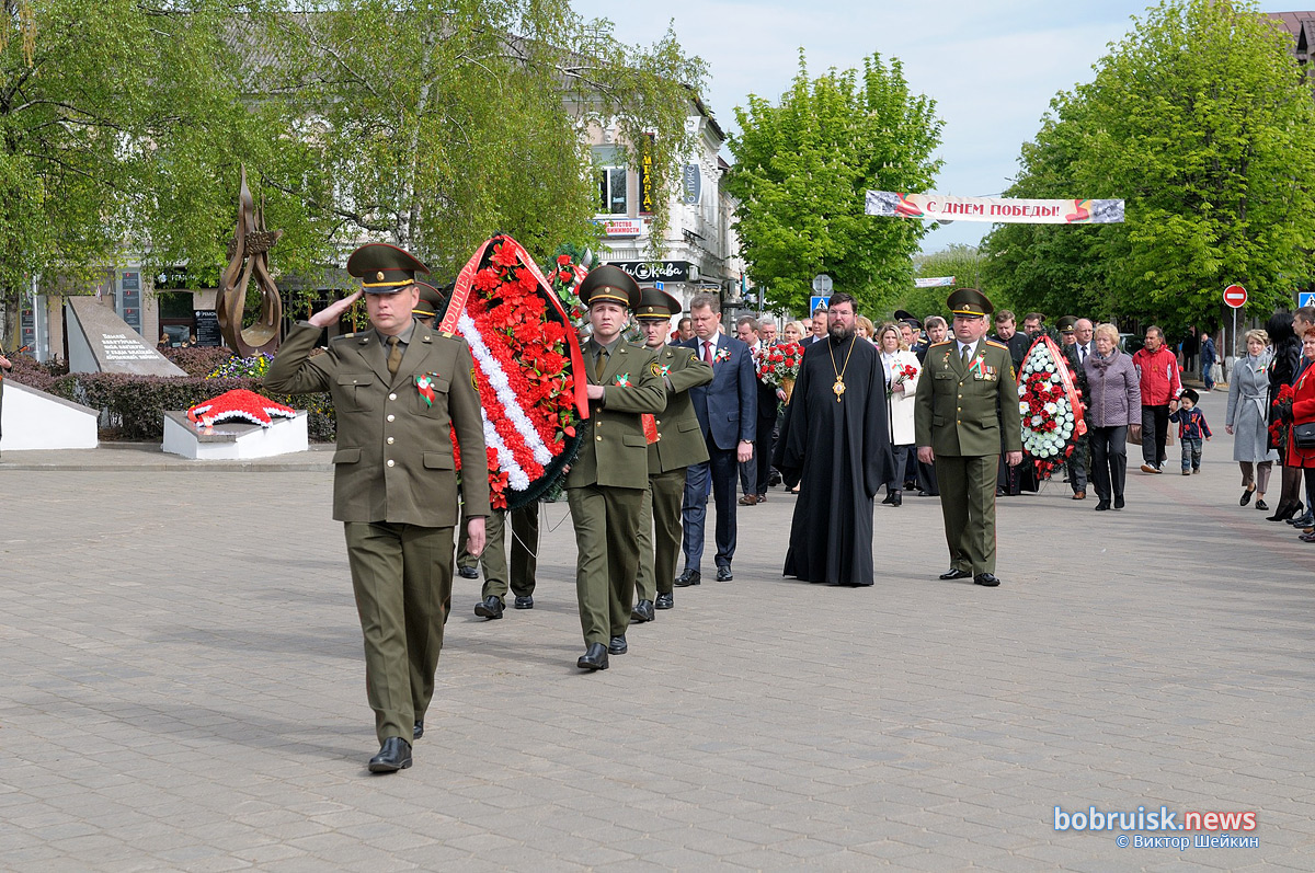 Как в Бобруйске праздновали День Победы. Фоторепортаж