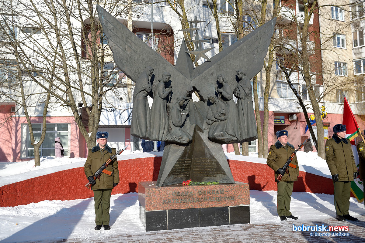 В Бобруйске отметили 32-ю годовщину вывода войск из Афганистана