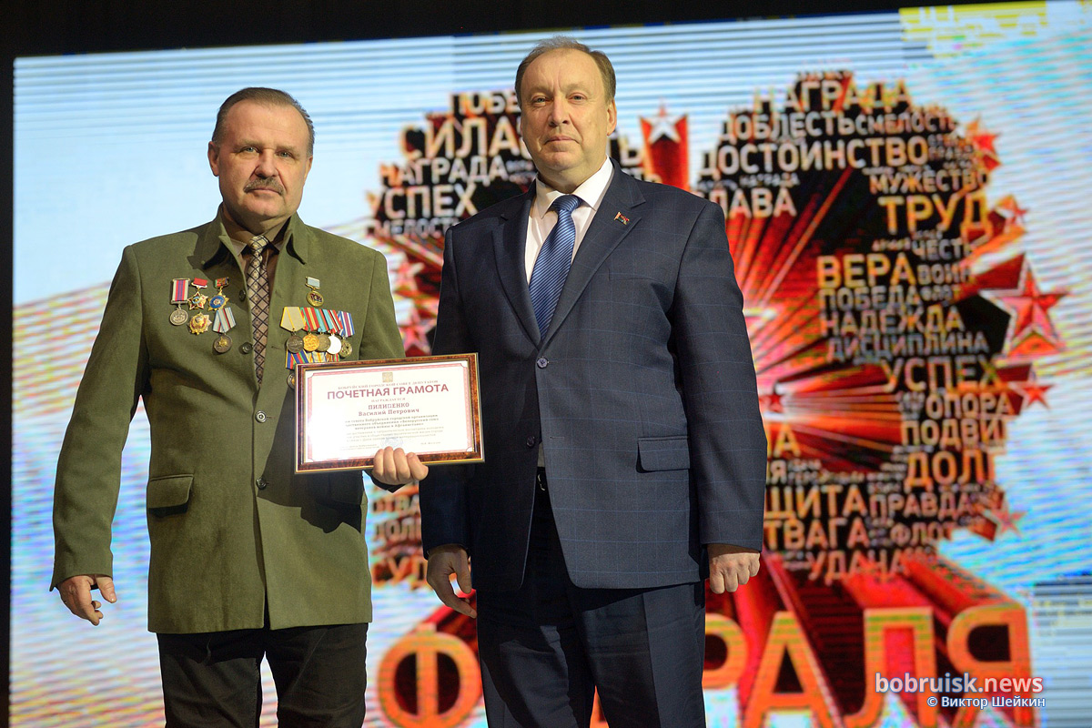 Концерт, посвящённый Дню защитников Отечества и Вооружённых Сил Республики Беларусь, прошел во дворце исксств. Фоторепортаж
