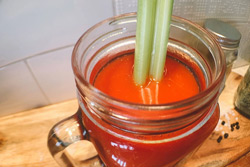 Вот что изменится в вашем здоровье, если вы начнете пить томатный сок