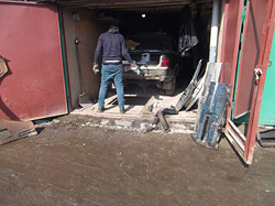 Житель Бобруйска несколько раз обчистил гараж, в котором ранее работал