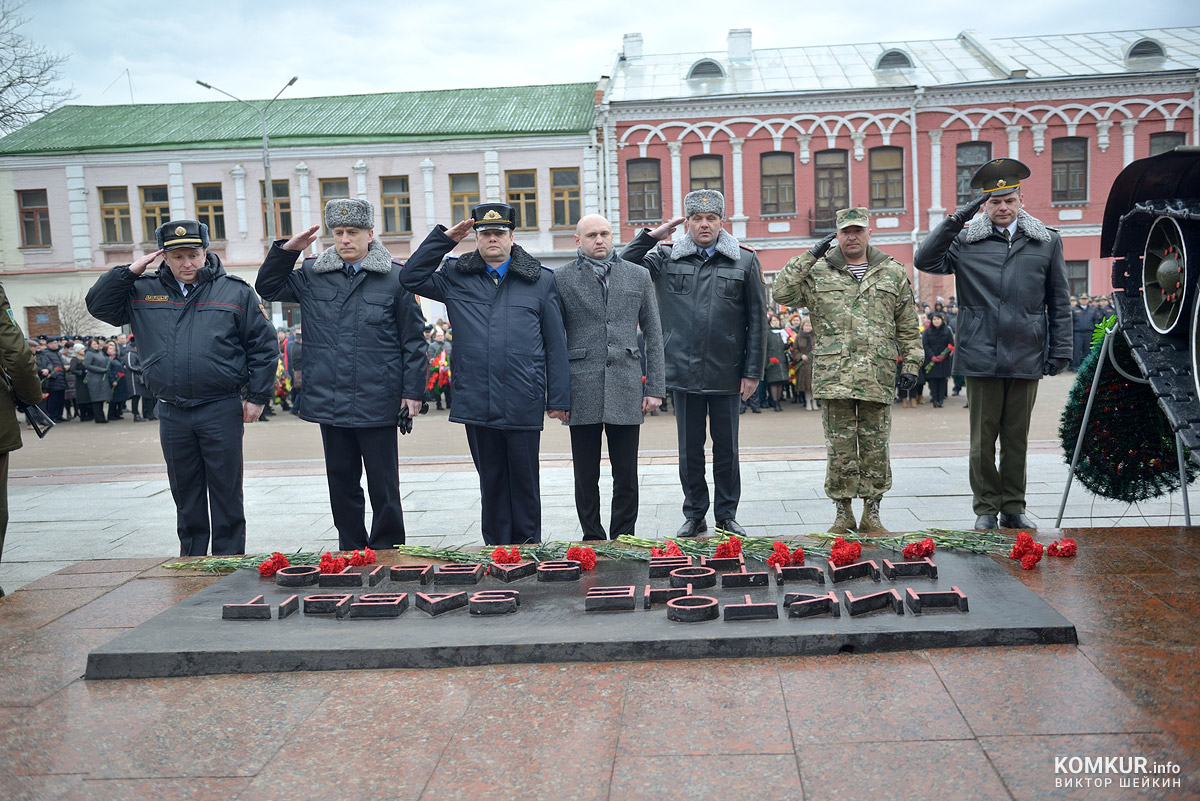 С Днем защитников Отечества и Вооруженных Сил Республики Беларусь, бобруйчане! Фоторепортаж