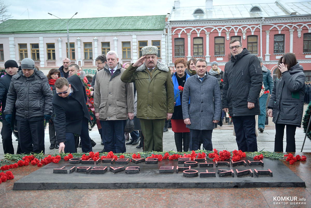 С Днем защитников Отечества и Вооруженных Сил Республики Беларусь, бобруйчане! Фоторепортаж