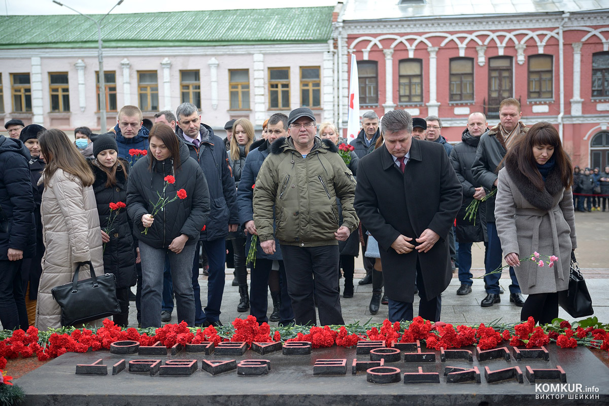 С Днем защитников Отечества и Вооруженных Сил Республики Беларусь, бобруйчане! Фоторепортаж