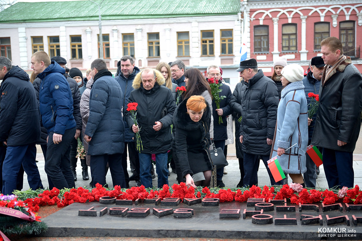 С Днем защитников Отечества и Вооруженных Сил Республики Беларусь, бобруйчане! Фоторепортаж