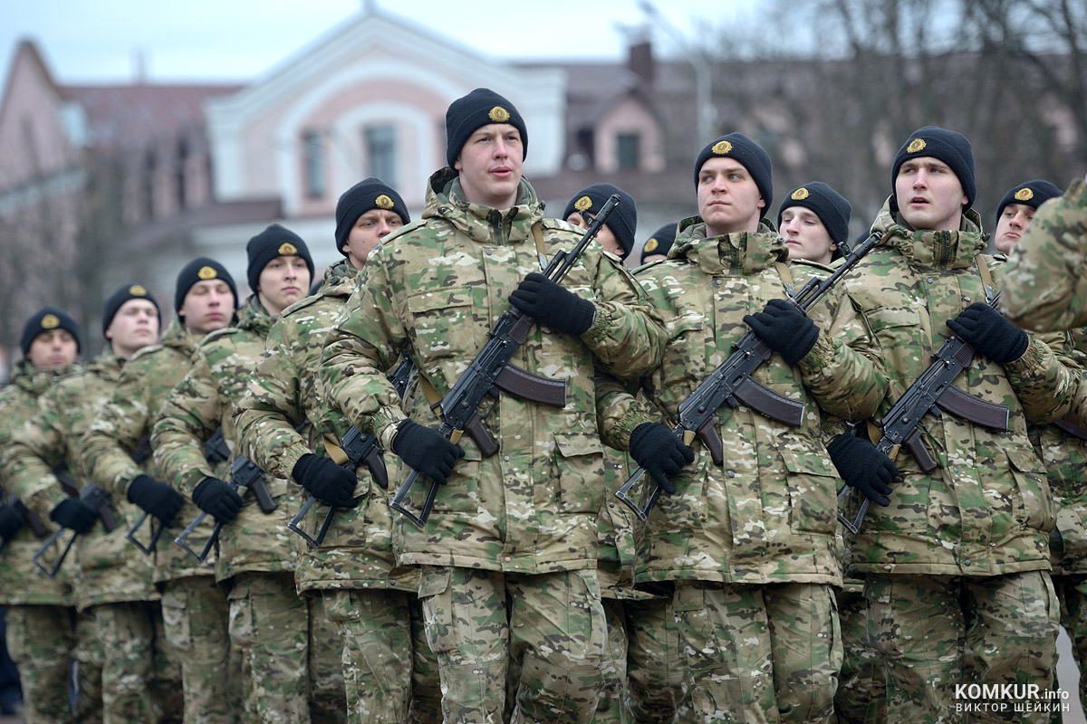 С Днем защитников Отечества и Вооруженных Сил Республики Беларусь, бобруйчане! Фоторепортаж