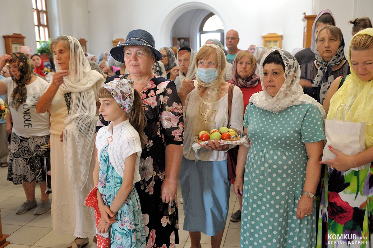 Бобруйчане отмечают Преображение Господа Бога, или Яблочный Спас. Фоторепортаж
