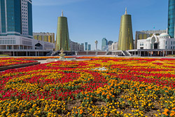 Глава Казахстана поддержал предложение о возвращении столице названия Астана 