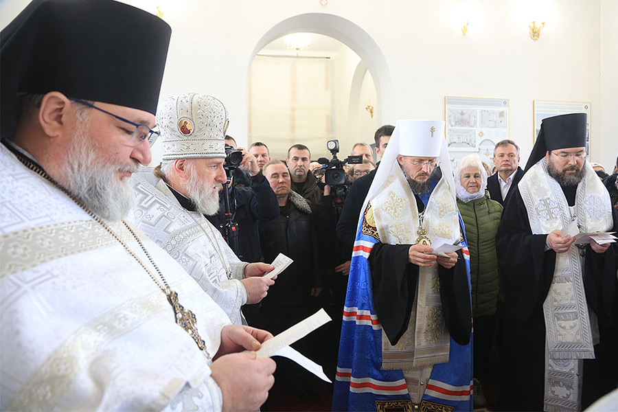 В Бобруйске прошли торжественные богослужения в день 200-летия со дня основания собора Святого Александра Невского женского монастыря г. Бобруйска (фоторепортаж)
