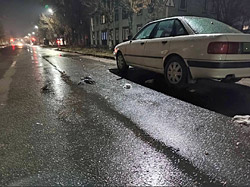 В Бобруйске мужчина попал под колеса. Его личность устанавливается