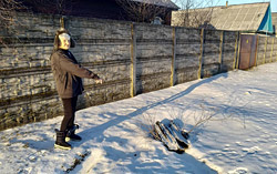 На бобруйской улице притаилась подземная опасность. Жители бьют тревогу