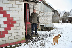 «Муж получил 400 рублей. А у нас трое детей». Как живут в Бобруйском районе семьи, находящиеся в социально опасном положении
