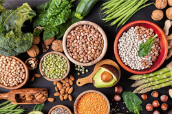 Названы продукты, необходимые для здоровья сосудов