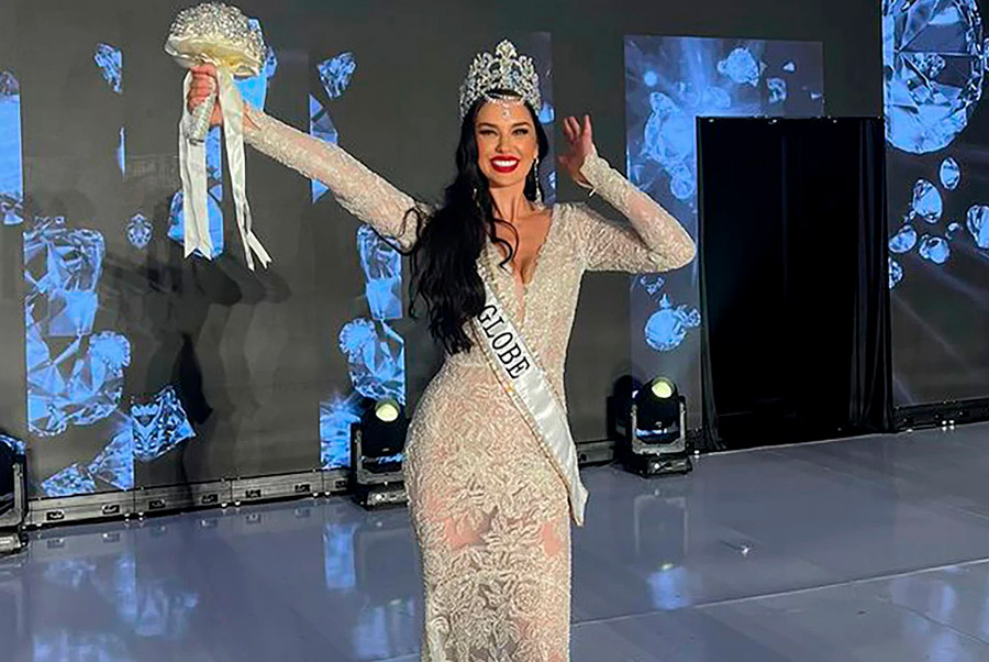 Белоруска Лана Глумакова победила в международном конкурсе красоты Mrs Globe 2023, который прошел в Калифорнии.