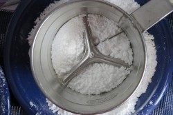 5 продуктов с ограниченным сроком хранения: их точно не стоит покупать впрок
