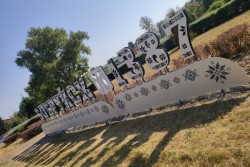 В Бобруйске установили новое архитектурное украшение