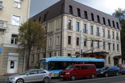 Цена – в районе 3,6 млн евро. В Могилеве продается гостиница «Метрополь» – та, что рядом с костелом