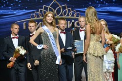 Претенденткам на звание «Мисс Беларусь» разрешили пирсинг и татуировки