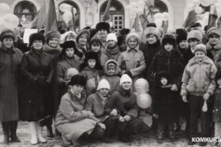 Пастбище в парке и плащи-болоньи нарасхват. Коренная бобруйчанка о городе детства и золотых годах «Славянки» (видео)