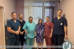 Особый случай: гродненские хирурги удалили пациентке опухоль весом более 4 кг