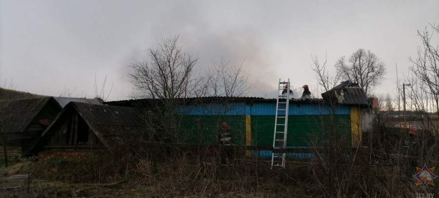 Пожар в деревне Столпище Кировского района: погиб хозяин дома