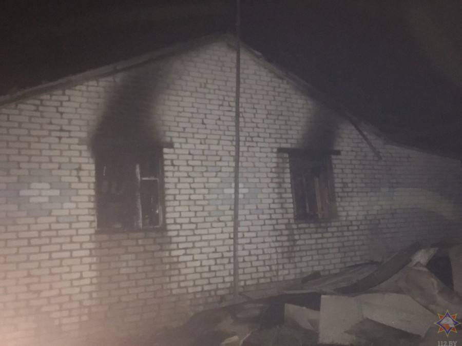 Ночной пожар в Кричевском районе: в доме погиб мужчина