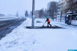 Около 80 единиц техники и почти 300 человек устраняют последствия непогоды в Могилеве
