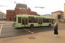 Один за всех: в могилевских троллейбусах появилась новая функция оплаты карточкой
