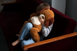 Нет еды, грязь, по постели ползают личинки: в Кричевском районе из семьи изъяли двоих малолетних детей