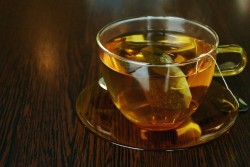 Не только пить: три классных бьюти-рецепта на основе чайной заварки