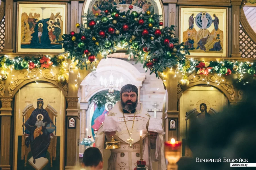 Храм Святого пророка Илии на Луковой горе в Бобруйске. 6-7 января 2024 года. Рождество Христово.